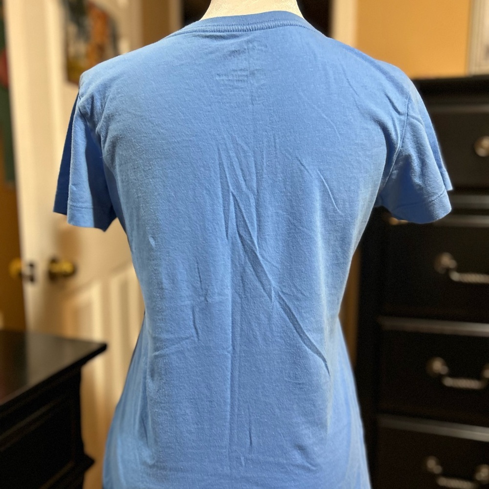Nike Tee - Picture 2 of 4